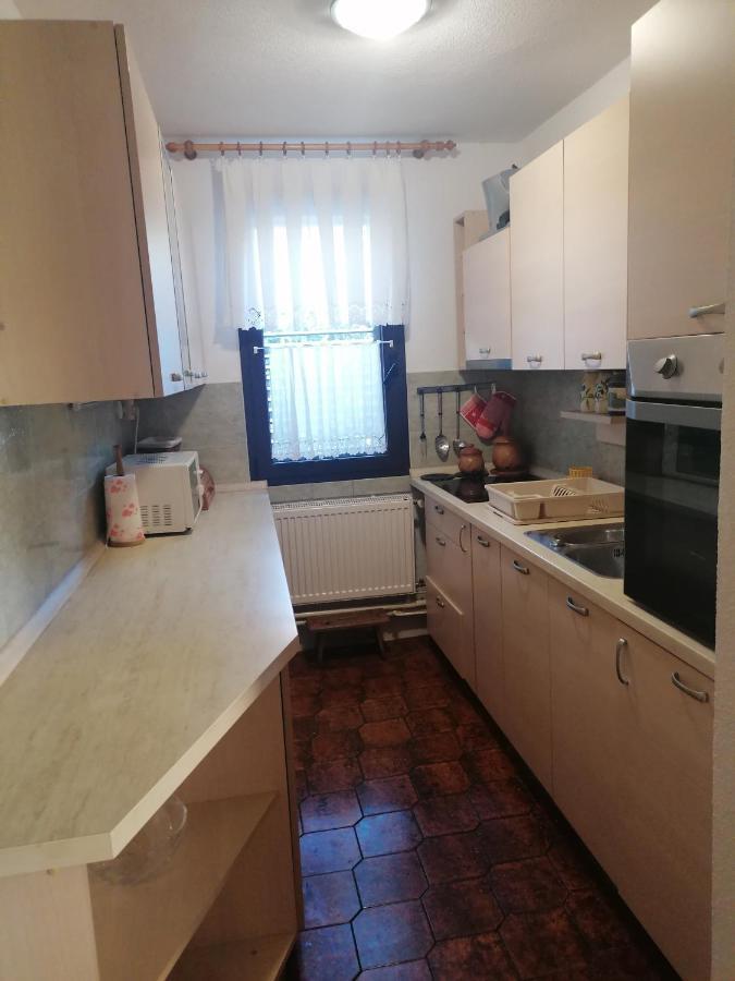 Apartment Villa Angelina, 70M From The Beach, Free Parking Novigrad  Bagian luar foto