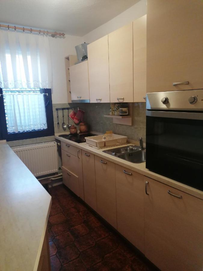 Apartment Villa Angelina, 70M From The Beach, Free Parking Novigrad  Bagian luar foto